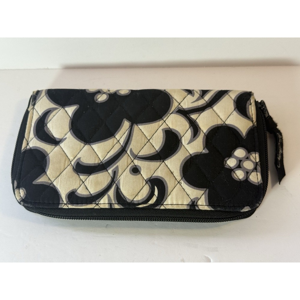 Vera Bradley Night and Day Quilted Zip Around Accordion Wallet 7.5" x 4.5" - Picture 3 of 10